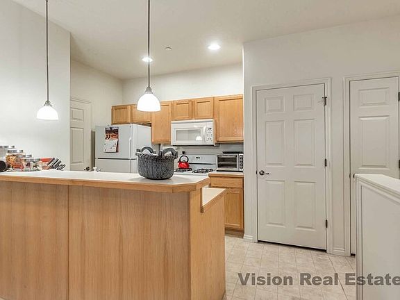 5th image of 1183 Canyon Meadow Dr APT 6