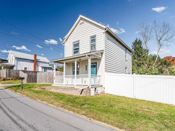 1341 Richwood Ave, Morgantown, WV 26505