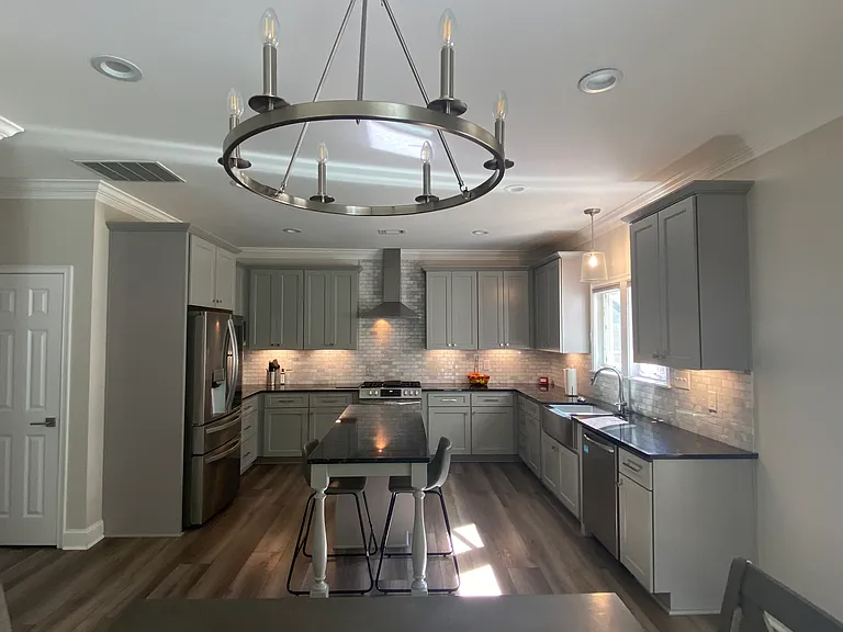 3065 Meadow Springs Dr — Photo 3