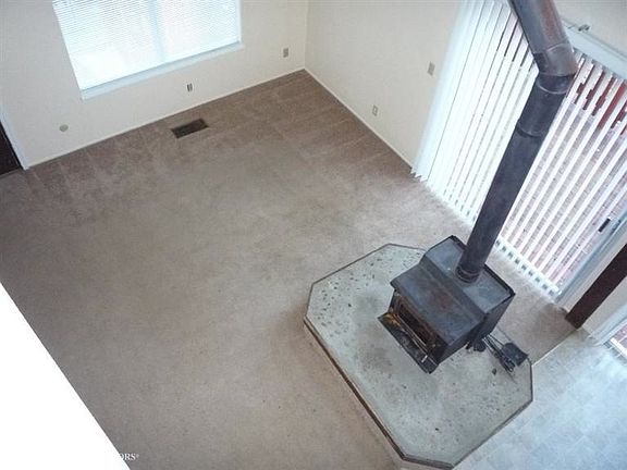 4th image of 20901 Chaparral Cir