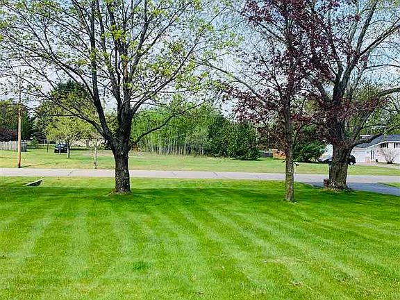 2nd image of 120 Dandelion Ln #48
