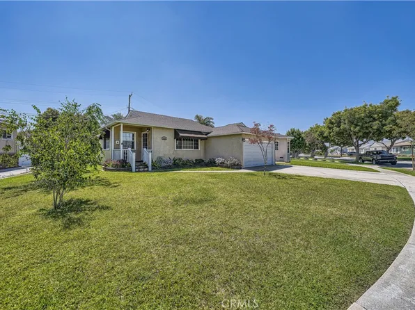 4256 Pixie Ave, Lakewood, CA 90712