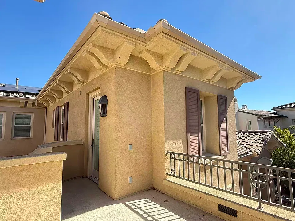 16665 Catena Dr