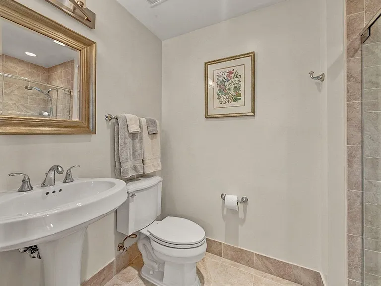 8220 Crestwood Heights Dr #1411 — Photo 6