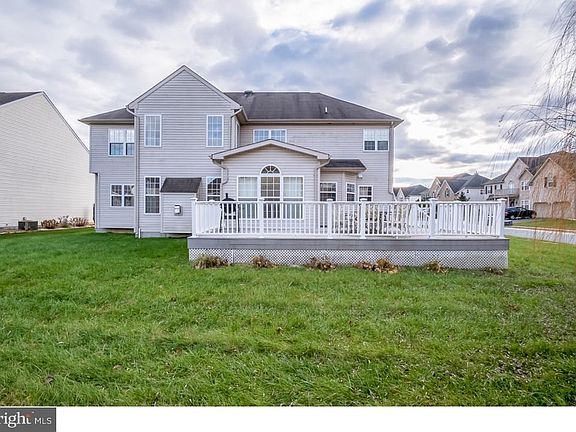 2nd image of 13 Persimmon Dr
