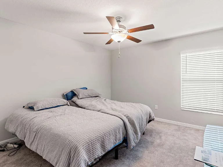 16561 Delia St — Photo 13