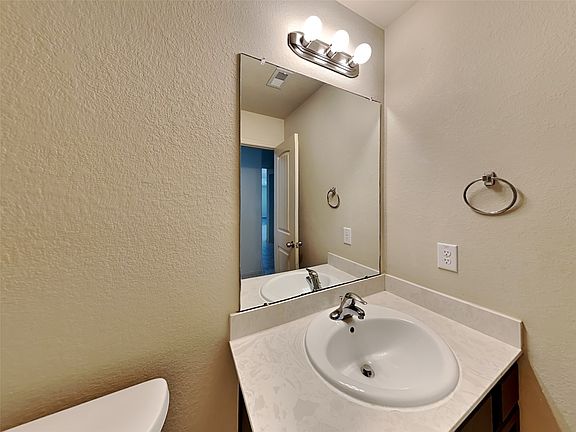 5th image of 7210 Alava Dr #7210