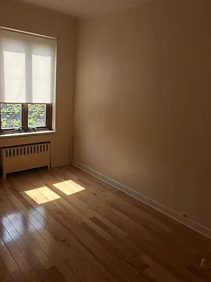 Rented by Expert Realty | media 32