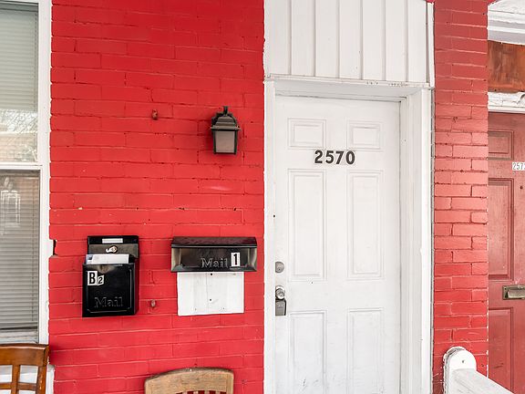 3rd image of 2570 Lexington St