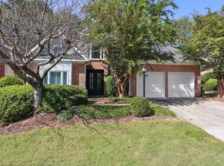 5443 Brooke Ridge Cir, Atlanta, GA 30338