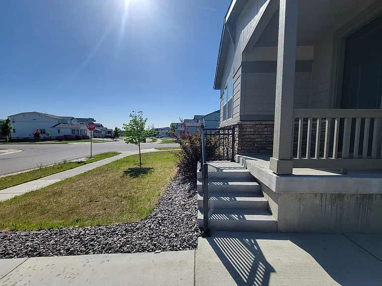 58 Marlowe Dr — Photo 6