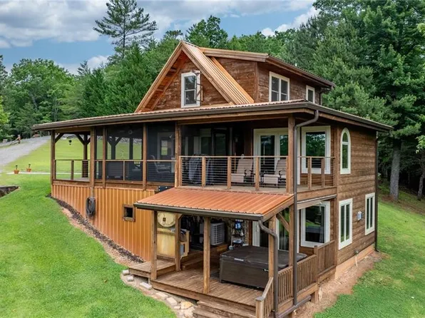 419 Woodpecker Rd, Purlear, NC 28665