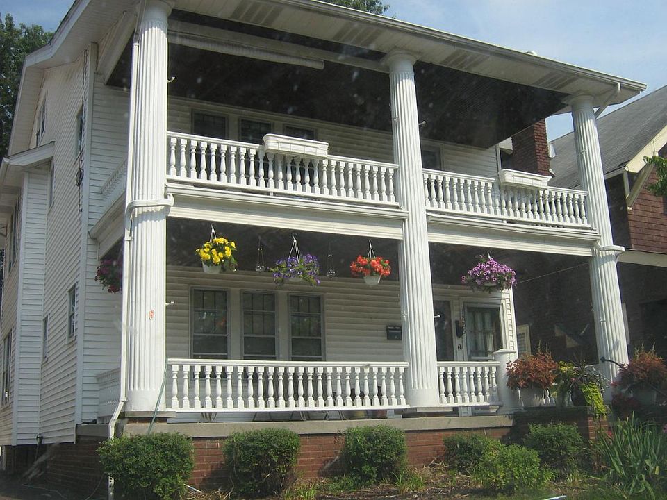 1st image of 1223 Marlowe Ave