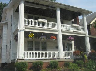 1223 Marlowe Ave, Lakewood, OH 44107