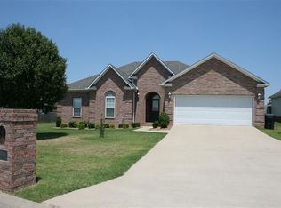 4316 Summit Ridge Dr, Jonesboro, AR 72404