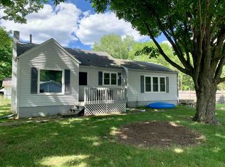 7948 N Frost St, Walkerton, IN 46574