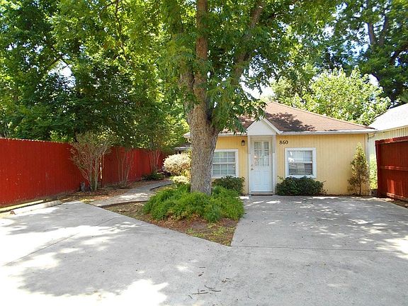 Front View of 860 Unit, very nice neighbor& private.