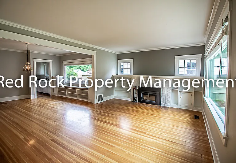 812 W 25th Ave — Photo 2