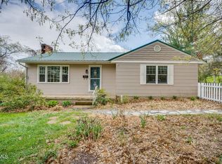 408 Oak Grove Ave, Greeneville, TN 37745