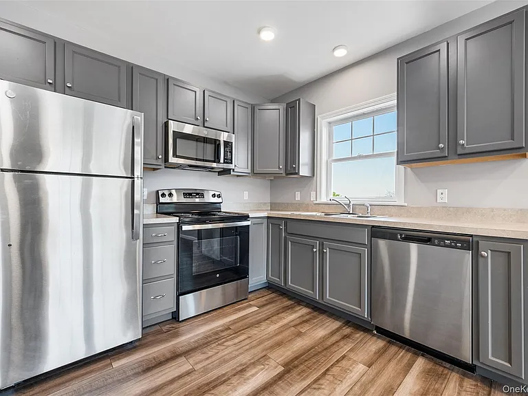 108 N Kensico Ave #5A — Photo 7