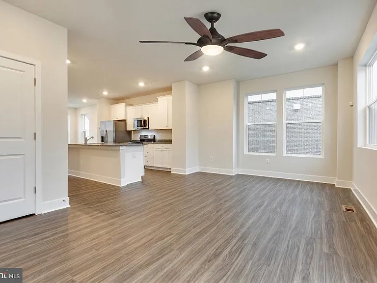 11448 Starlight Pl — Photo 12