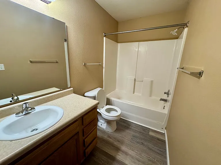 22690 Hanley Ln — Photo 22