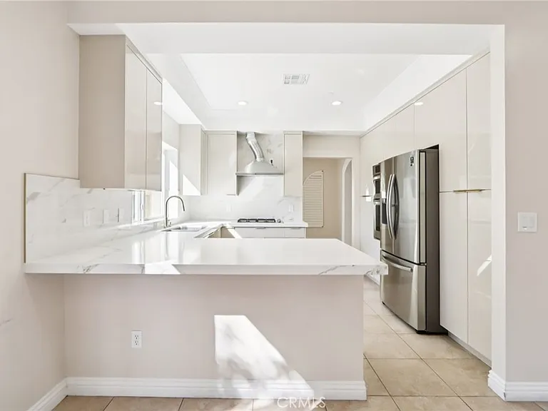 7659 Coldwater Canyon Ct — Photo 15
