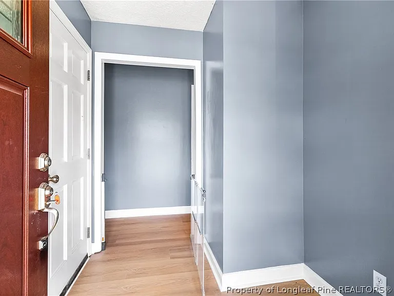 7312 Navarro St — Photo 3