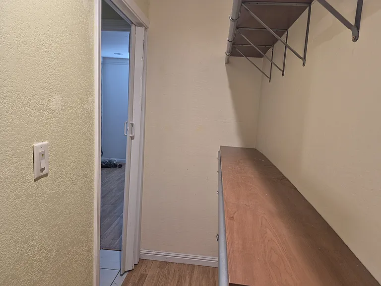 Walk-in closet