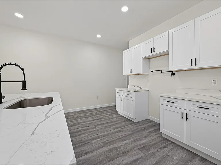 6921 Road 5503 — Photo 6