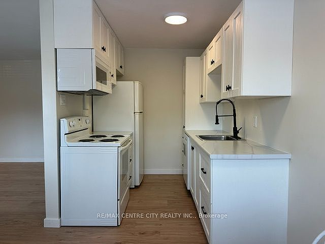 1st image of 1172 Hamilton Rd #208