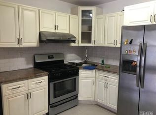 3919 Murray St, Flushing, NY 11354