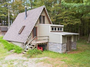 115 Country Corner Ln, Somerset, PA 15501