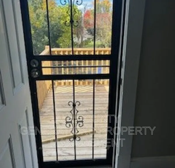 3540 E 133rd St — Photo 4