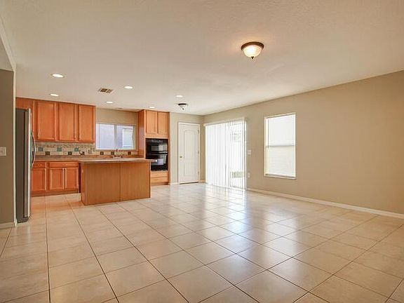 4th image of 2278 Blackwood Dr