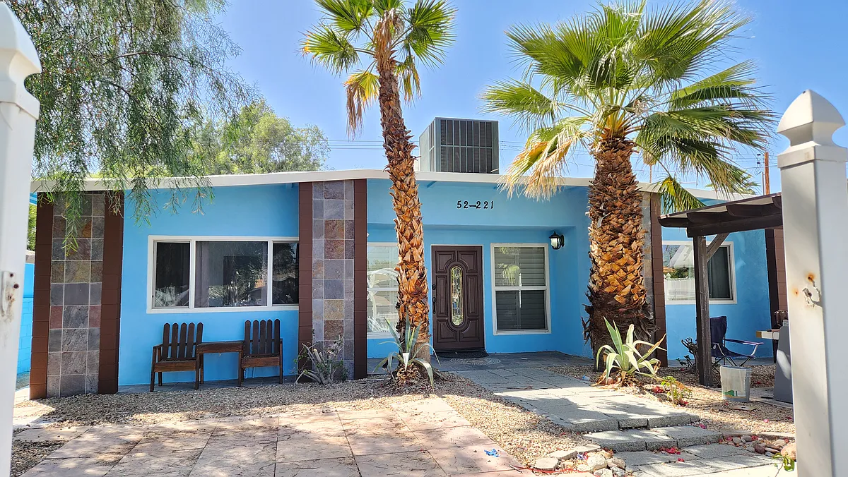 Building Photo - 52221 Avenida Villa