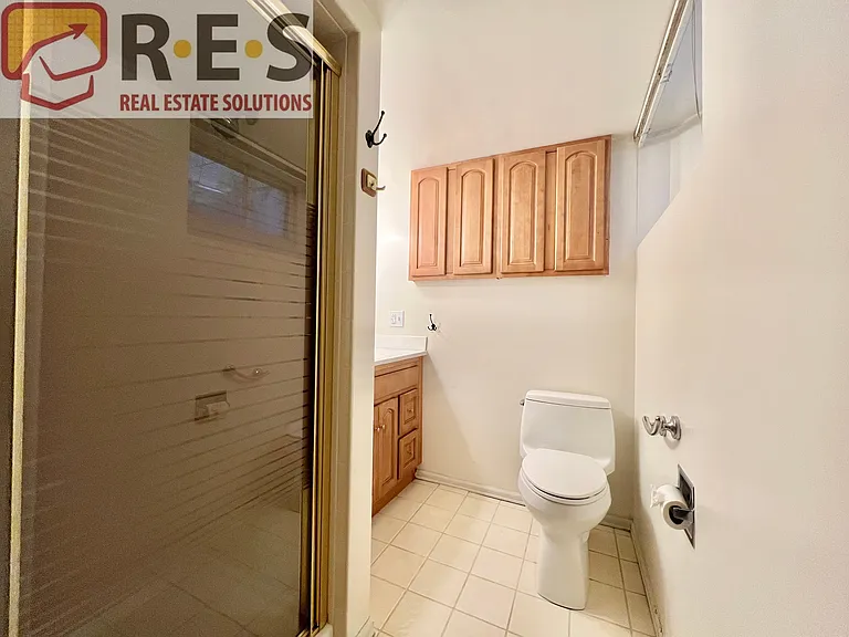 1059 Fillmore St — Photo 13