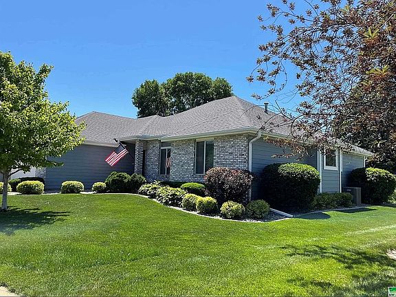 2nd image of 508 Red Bird Ln