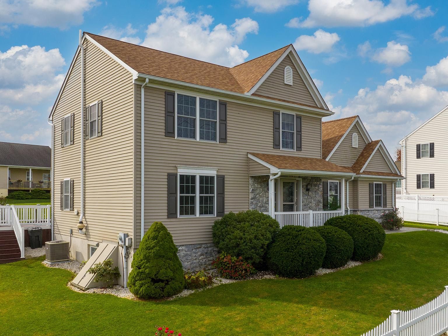 215 W Sun Hill Rd, Manheim, PA 17545 Zillow