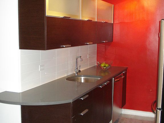 3rd image of 60 E 12th St APT 6D