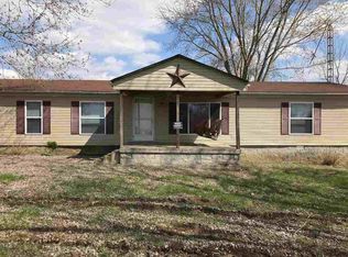 1802 E New Roe Rd, Adolphus, KY 42120