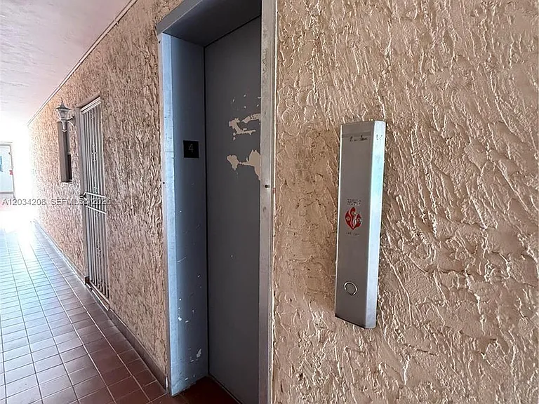 6820 W Flagler St #407 — Photo 27