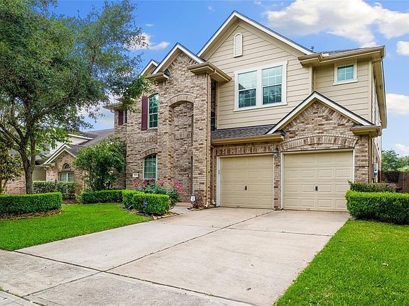 3rd image of 3923 Inglewood Cir