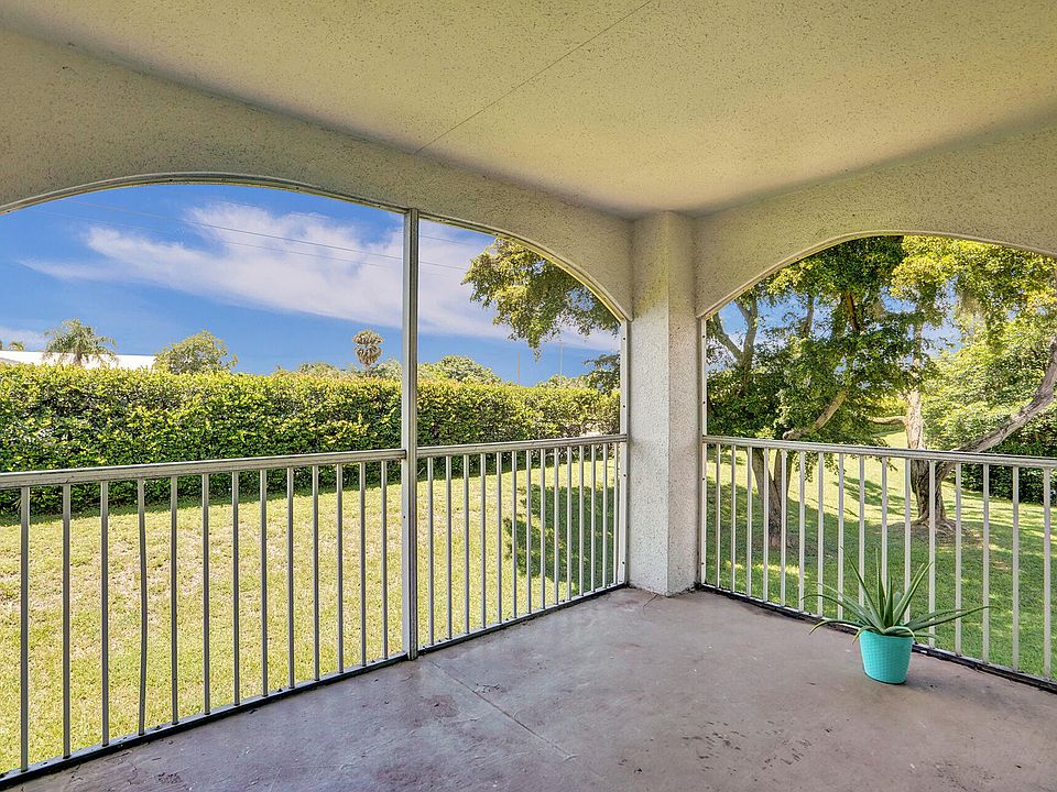 1st image of 815 W Boynton Beach Boulevard #2-206