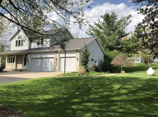 2746 Holly Ct NW, Swisher, IA 52338