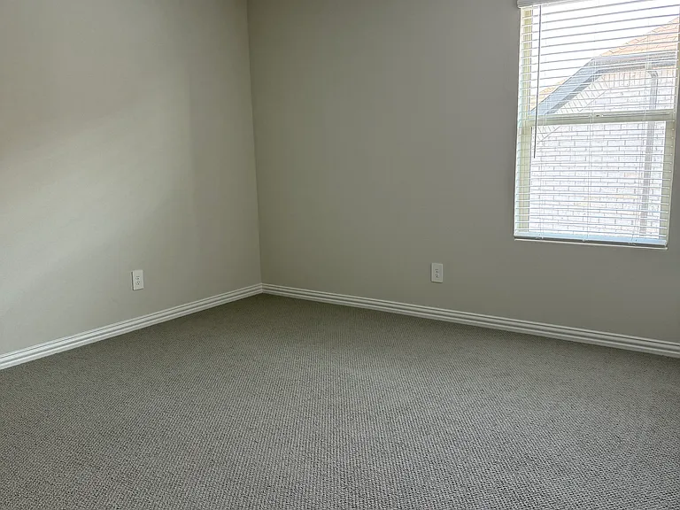 705 Buffalo Dr — Photo 19