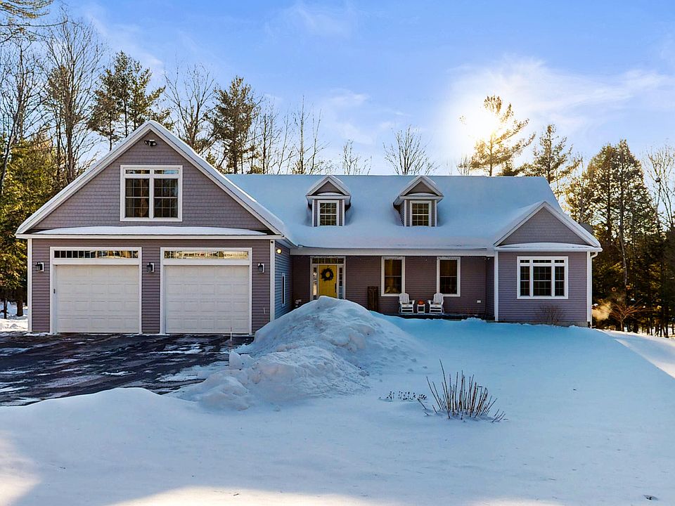 1st image of 17 Bowdoin Drive