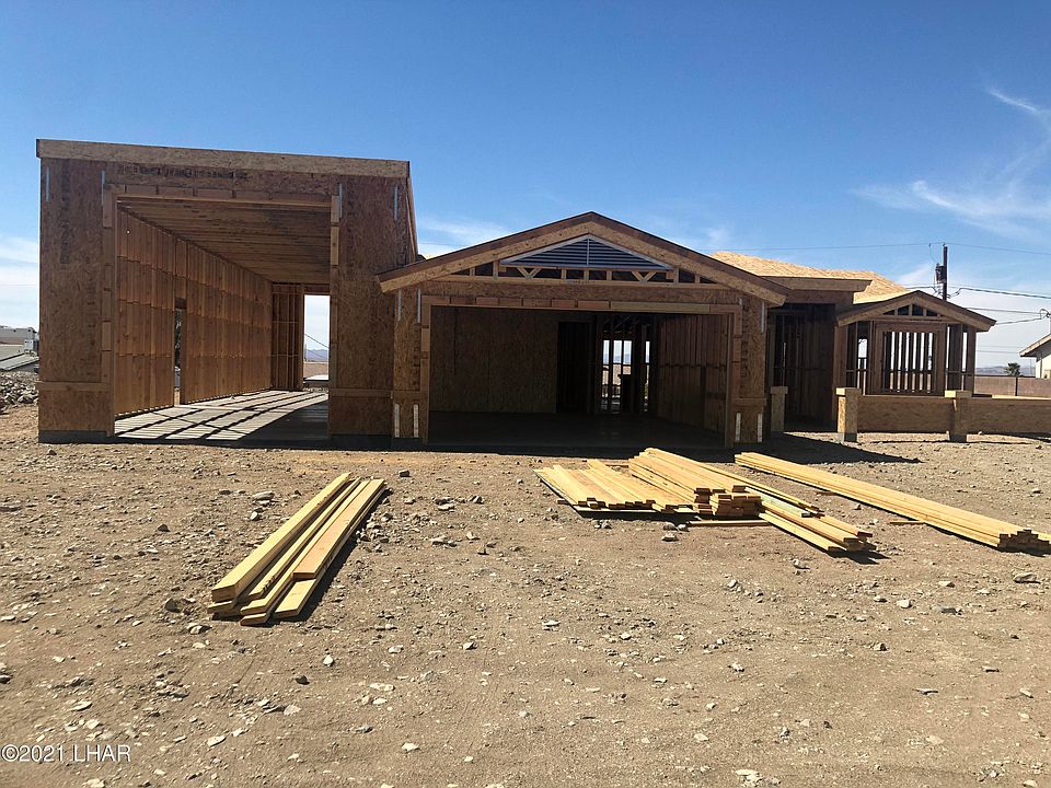 1st image of 1053 Desert View Dr