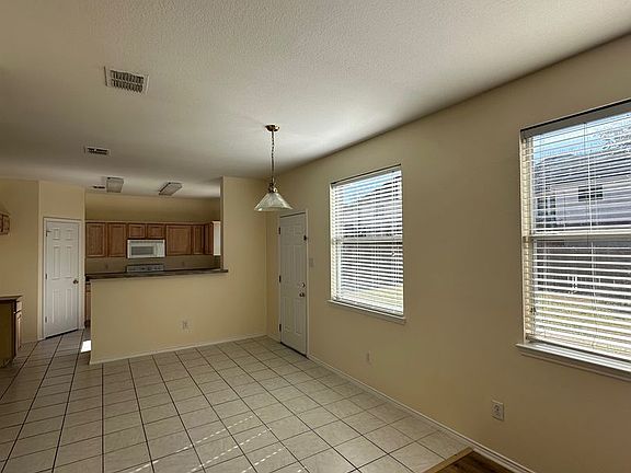 5th image of 3212 Paradise Valley Dr