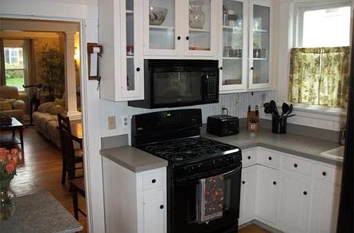 3rd image of 344 Merrimac St #2